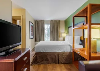 Extended Stay America Suites Dallas Las Colinas Green Park D hotel thumbnail 5