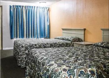 FairBridge Inn Express Battle Creek hotel thumbnail 7