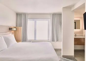 Springhill Suites By Marriott Phoenix Glendale Peoria hotel thumbnail 5