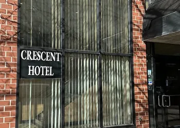 Crescent Hotel hotel thumbnail 6