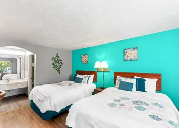 Americas Best Value Inn & Suites Williamstown hotel thumbnail 4