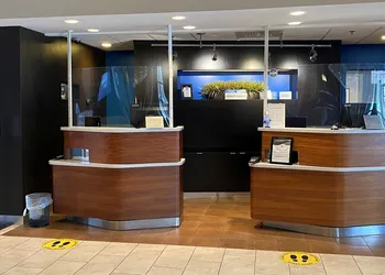 Courtyard by Marriott Raynham hotel thumbnail 5