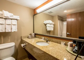 Atwell Suites Panama City Beach Southeast by IHG hotel thumbnail 5
