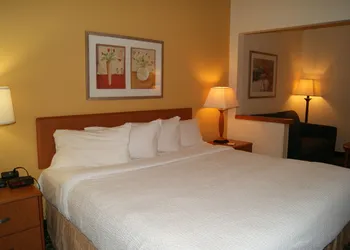 Baymont by Wyndham Coon Rapids hotel thumbnail 7