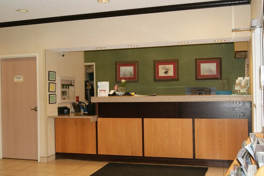 Baymont by Wyndham Coon Rapids hotel detail image 2