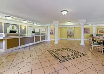La Quinta by Wyndham St Petersburg-Clearwater hotel thumbnail 3