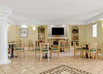 La Quinta by Wyndham St Petersburg-Clearwater hotel thumbnail 4