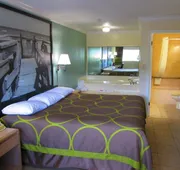 Super 8 by Wyndham Ft Walton Beach hotel detail image 3