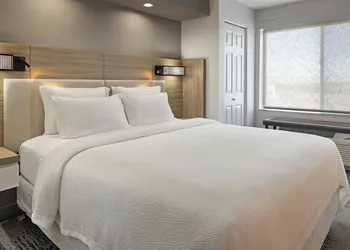 SpringHill Suites by Marriott Lancaster Palmdale hotel thumbnail 8