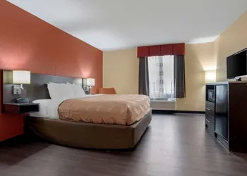 Quality Inn Phenix City Columbus hotel thumbnail 4
