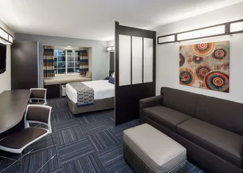 Microtel Inn & Suites by Wyndham Greenville / Woodruff Rd hotel thumbnail 6