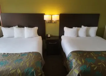 Baymont by Wyndham Eau Claire WI hotel thumbnail 6