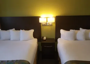Baymont by Wyndham Eau Claire WI hotel thumbnail 8