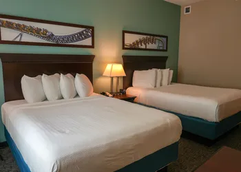 Cedar Point's Express Hotel hotel thumbnail 6