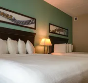 Cedar Point's Express Hotel hotel detail image 7