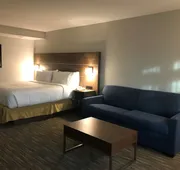 Holiday Inn Express & Suites Camarillo by IHG hotel detail image 3