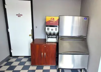 Canton Inn By OYO hotel thumbnail 2