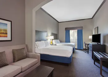 Holiday Inn Express Hotel & Suites Wharton by IHG hotel thumbnail 6