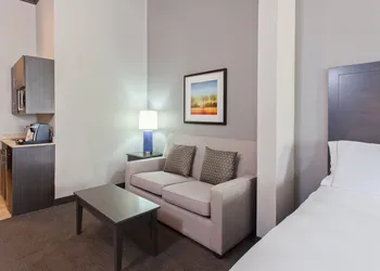 Holiday Inn Express Hotel & Suites Wharton by IHG hotel thumbnail 7