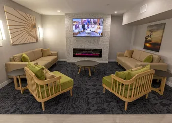 Sonesta ES Suites Lafayette Airport Extended Stay hotel thumbnail 2