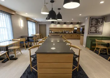 Sonesta ES Suites Lafayette Airport Extended Stay hotel thumbnail 7