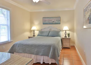 Tortuga Inn Beach Resort hotel thumbnail 4