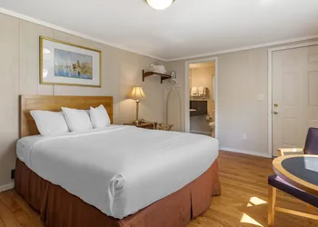 Anchor Inn and Cottages Wells-Ogunquit hotel thumbnail 7