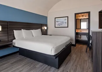 SureStay Hotel by Best Western Virginia Beach Royal Clipper hotel thumbnail 3