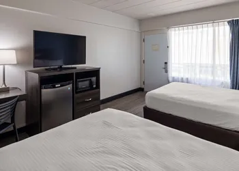 SureStay Hotel by Best Western Virginia Beach Royal Clipper hotel thumbnail 6