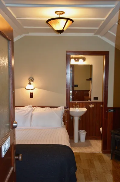 Johnston Canyon Lodge and Bungalows hotel detail image 6