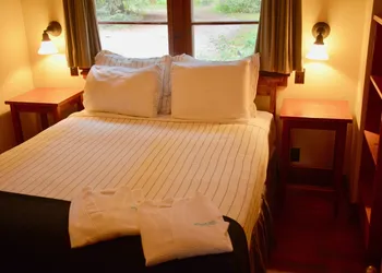 Johnston Canyon Lodge and Bungalows hotel thumbnail 7