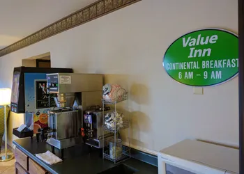 Value Inn Harrisburg - York hotel thumbnail 2