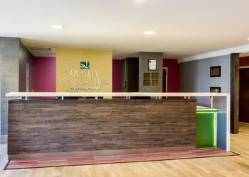 Quality Inn & Suites Ashland near Kings Dominion hotel thumbnail 2