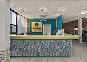 Clarion Pointe Bloomington – Normal near I-55 and University hotel thumbnail 3