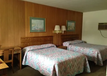 Capri Motel hotel thumbnail 4