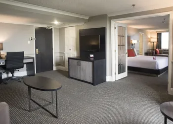 Crowne Plaza Fredericton-Lord Beaverbrook by IHG hotel thumbnail 3