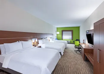 Holiday Inn Express and Suites Longview South I20 by IHG hotel thumbnail 3