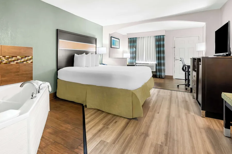 Best Western Executive Suites hotel detail image 6