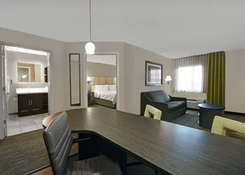 Candlewood Suites Sumter by IHG hotel thumbnail 3