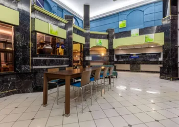 Days Inn by Wyndham Sandusky / Cedar Point hotel thumbnail 2