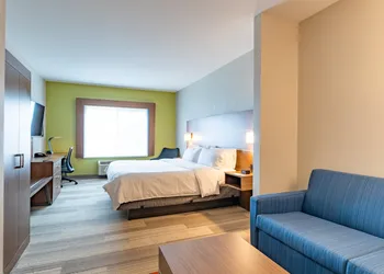 Holiday Inn Express Hereford by IHG hotel thumbnail 3