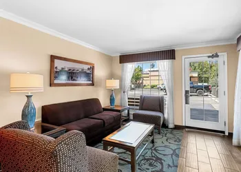 Best Western University Lodge hotel thumbnail 2