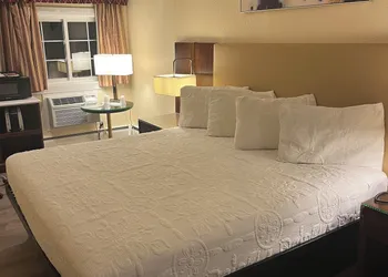 Anchorage Inn of Rochester hotel thumbnail 8