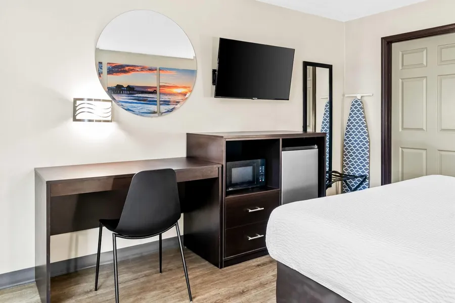 Days Inn by Wyndham Spartanburg hotel detail image 6