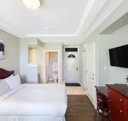 Crown Isle Resort and Golf Community hotel detail image 4