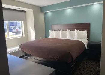 Baymont by Wyndham Boardman hotel thumbnail 8