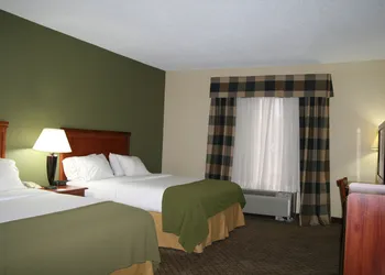 Holiday Inn Express & Suites - Greenwood by IHG hotel thumbnail 6