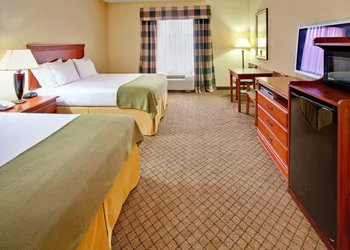 Holiday Inn Express & Suites - Greenwood by IHG hotel thumbnail 8