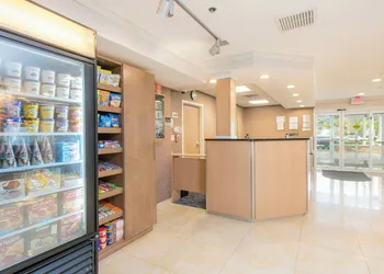 Fairfield Inn & Suites By Marriott - Brunswick hotel thumbnail 8