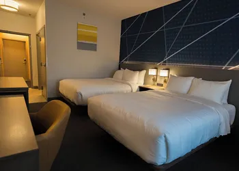 Comfort Inn & Suites River City Decatur hotel thumbnail 6